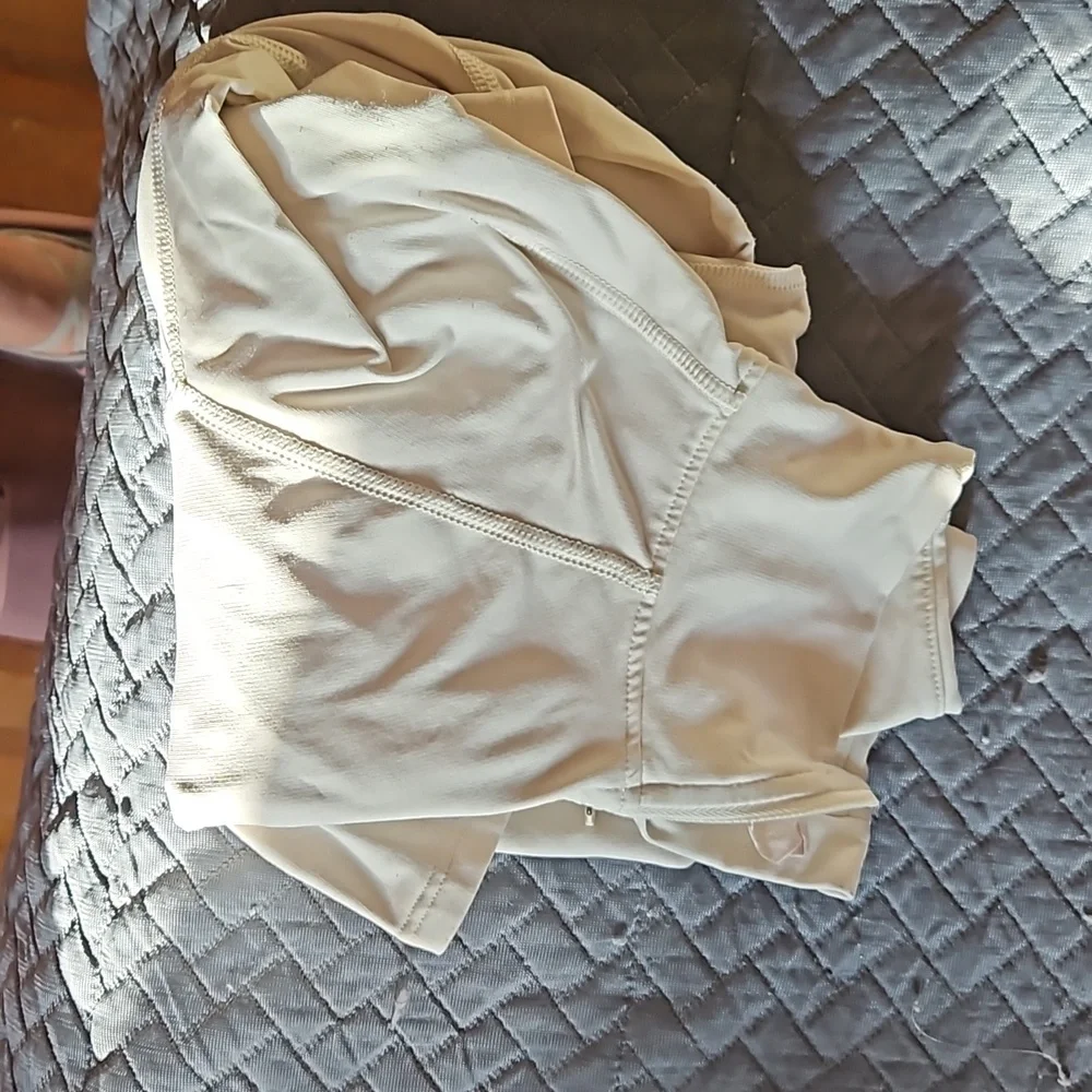 Base layer - Picture 3 of 3
